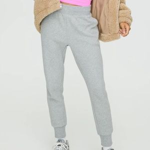 Aritzia / TNA - The Perfect Jogger